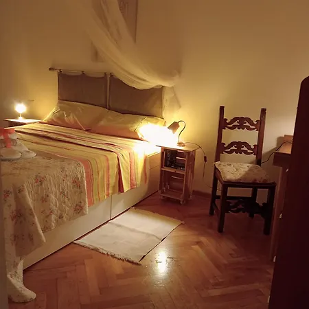 Regina's Bed & Breakfast